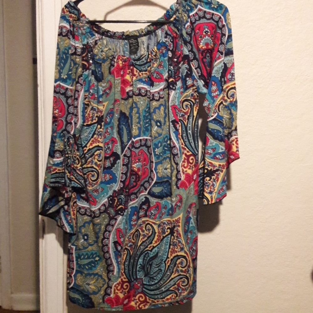 Win Win tunic